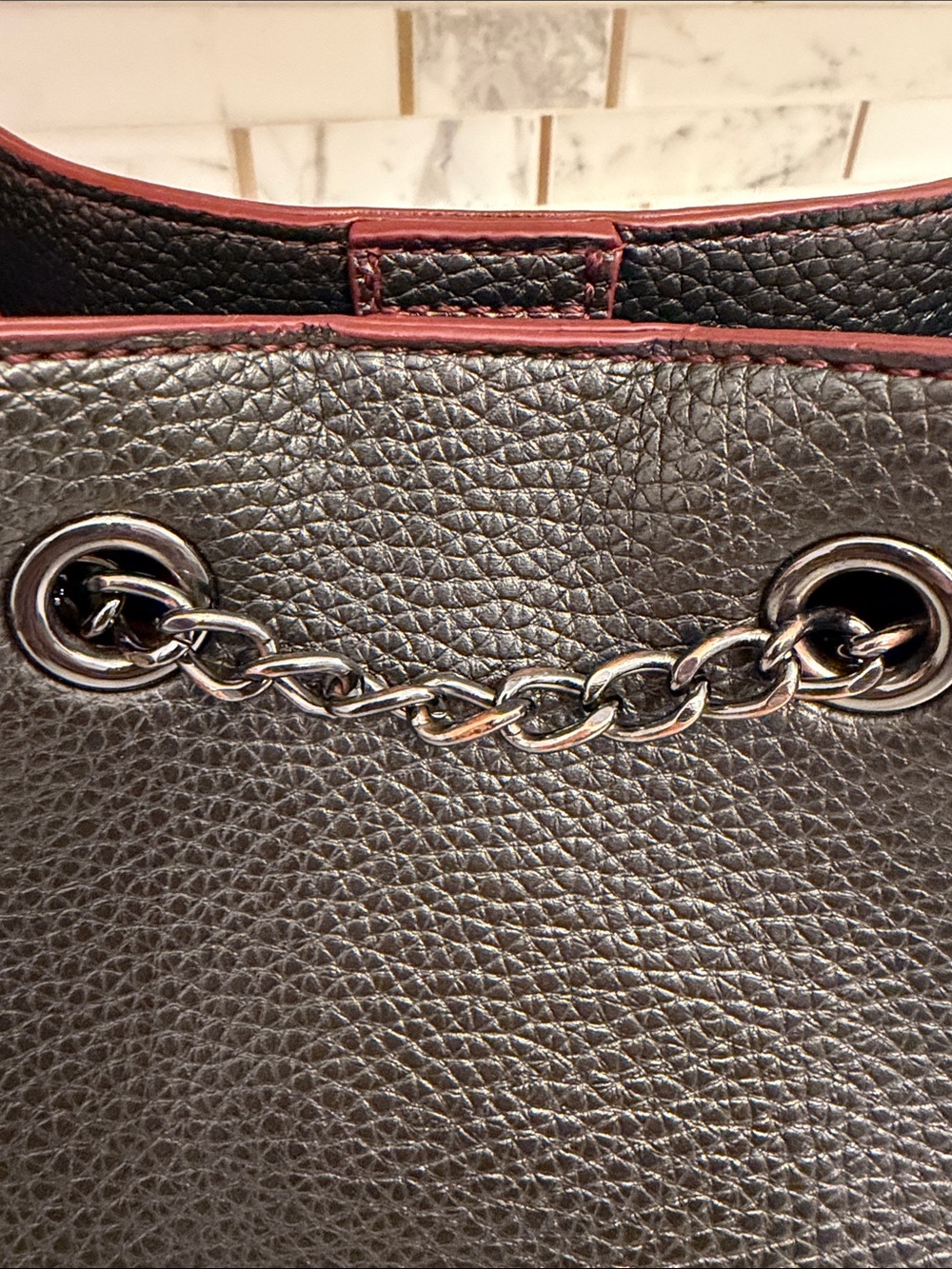 Adolfo Dominguez Black Bucket Bag with Burgundy Trim and Gunmetal Chain - Picture 3 of 6